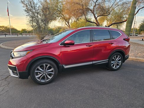 Used 2021 Honda CR-V Touring image 2