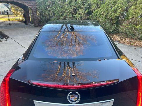 Used 2011 Cadillac CTS Luxury image 8