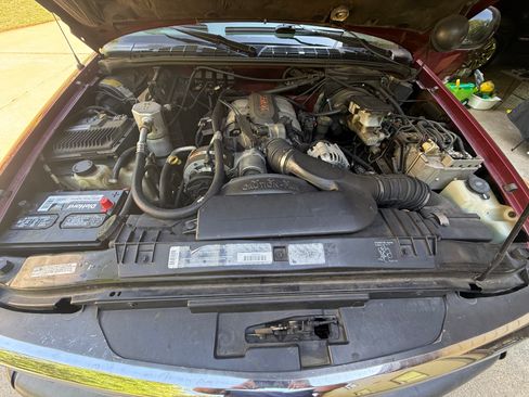 Used 1995 Chevrolet S10 Pickup LS image 15