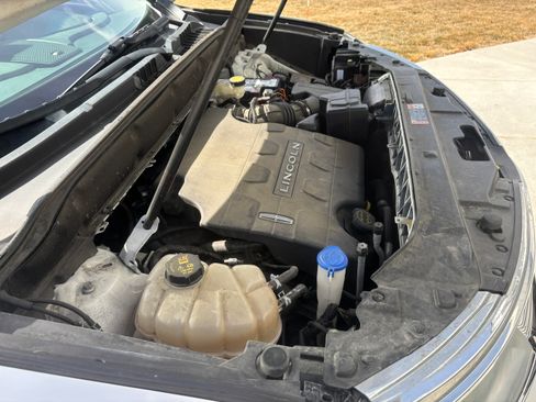 Used 2017 Lincoln MKX Reserve w/ Lincoln MKX Climate Package image 14