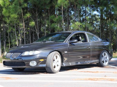 Used 2006 Pontiac GTO Coupe 2D image 8