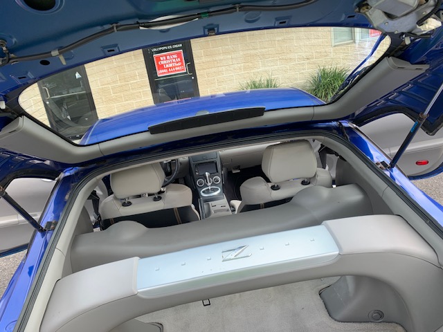 Used 2004 Nissan 350Z Touring w/ Aerodynamics Pkg RWD image 10
