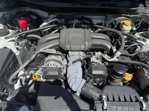 Used 2023 Toyota GR86 Premium image 20