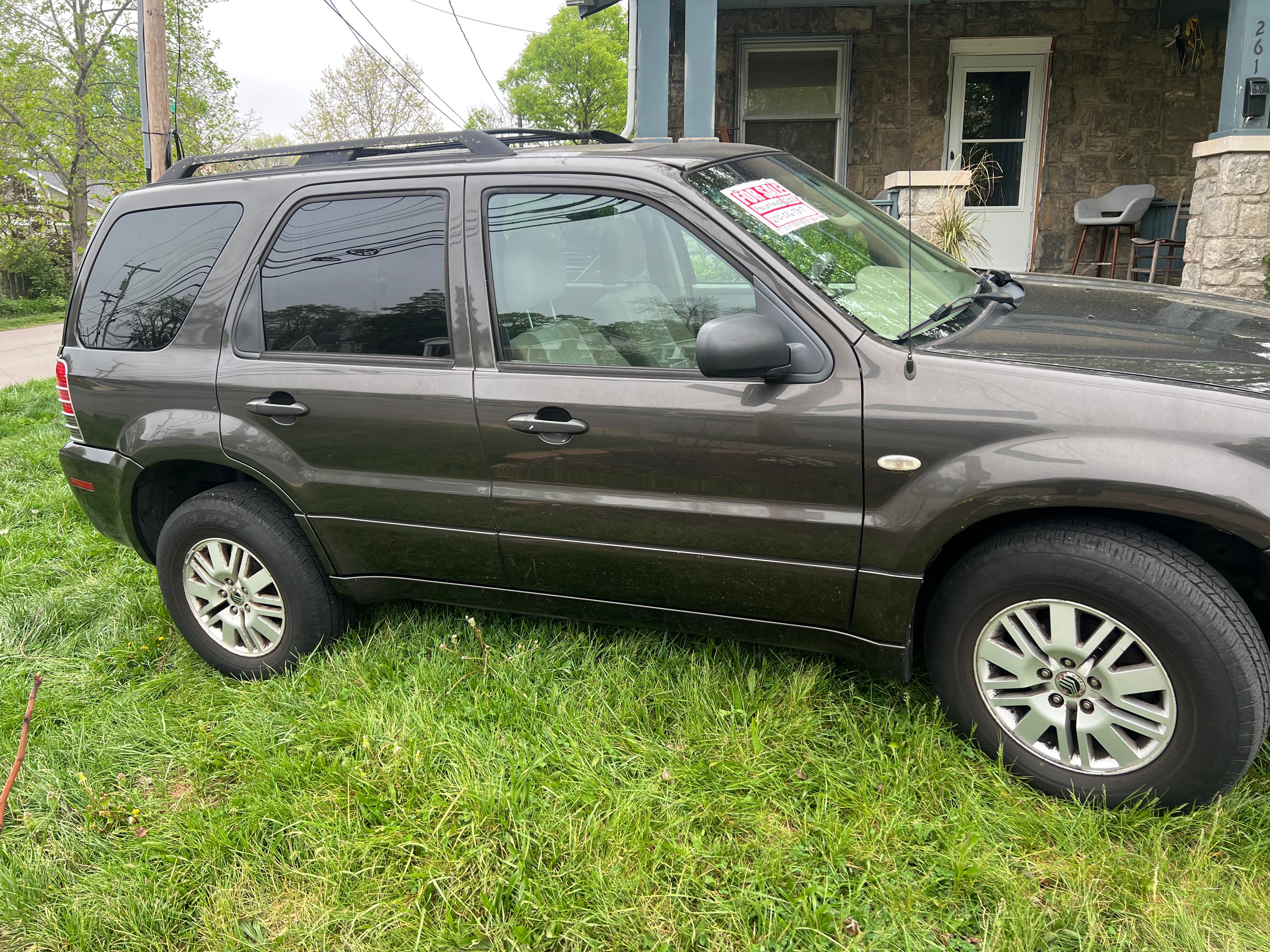 Used 2005 Mercury Mariner 2WD V6 image 1