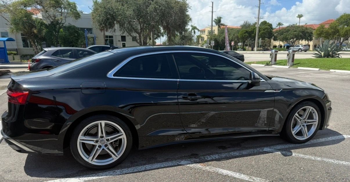 Used 2020 Audi A5 2.0T Premium Plus w/ Premium Plus AWD/4WD image 11