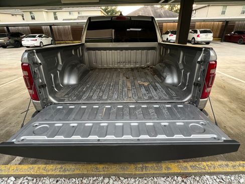 Used 2020 RAM 1500 Laramie w/ Sport Appearance Package image 15