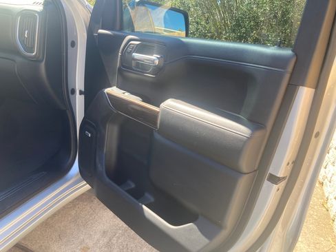 Used 2019 Chevrolet Silverado 1500 RST w/ All-Star Edition RWD image 5