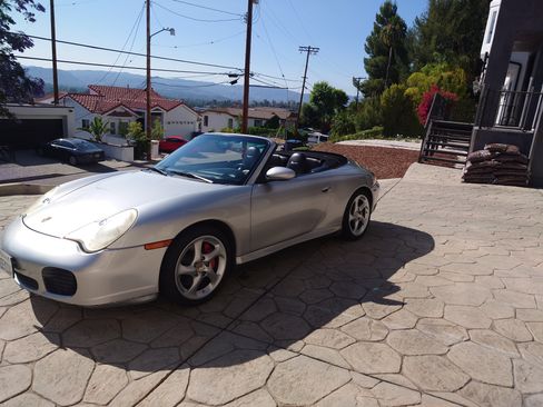 Used 2004 Porsche 911 Carrera 4S image 14