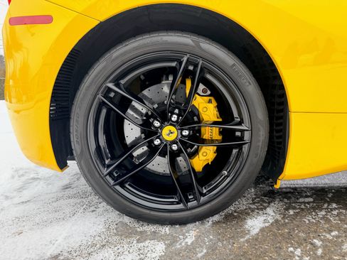 Used 2017 Ferrari 488 Spider image 11