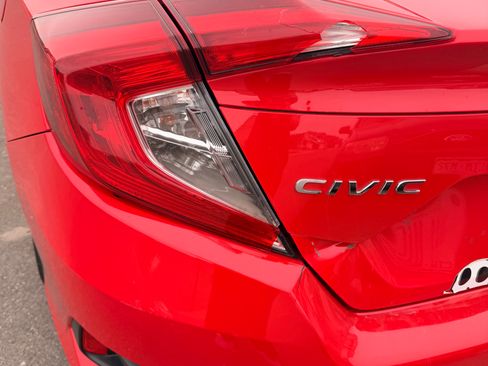 Used 2016 Honda Civic EX image 6