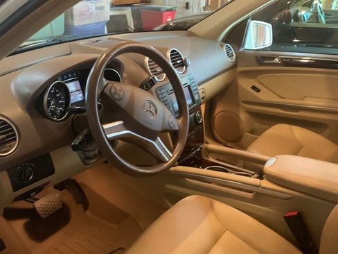 Used 2011 Mercedes-Benz ML 350 4MATIC image 5