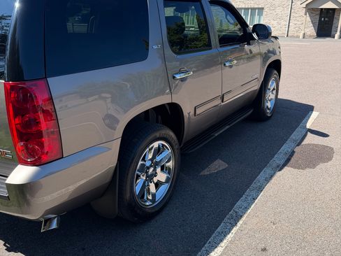 Used 2013 GMC Yukon SLT AWD/4WD image 6
