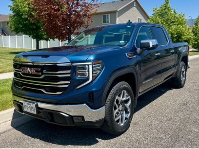 Used 2022 GMC Sierra 1500 SLT w/ SLT Convenience Package