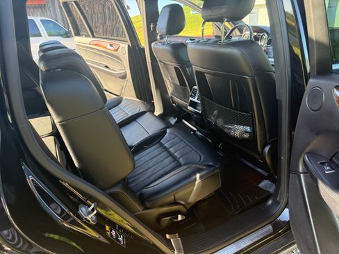 Used 2019 Mercedes-Benz GLS 450 4MATIC image 15