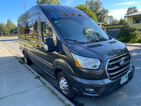 Used 2020 Ford Transit 350 XLT RWD image 2