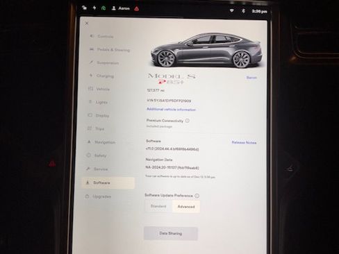 Used 2013 Tesla Model S Performance image 14