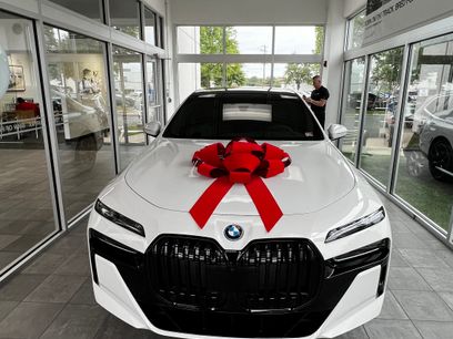 Used 2024 BMW i7 xDrive60 w/ Executive Package