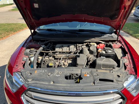 Used 2013 Ford Taurus SEL image 13