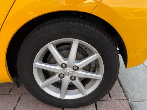 Used 2014 Toyota Prius C Four image 11