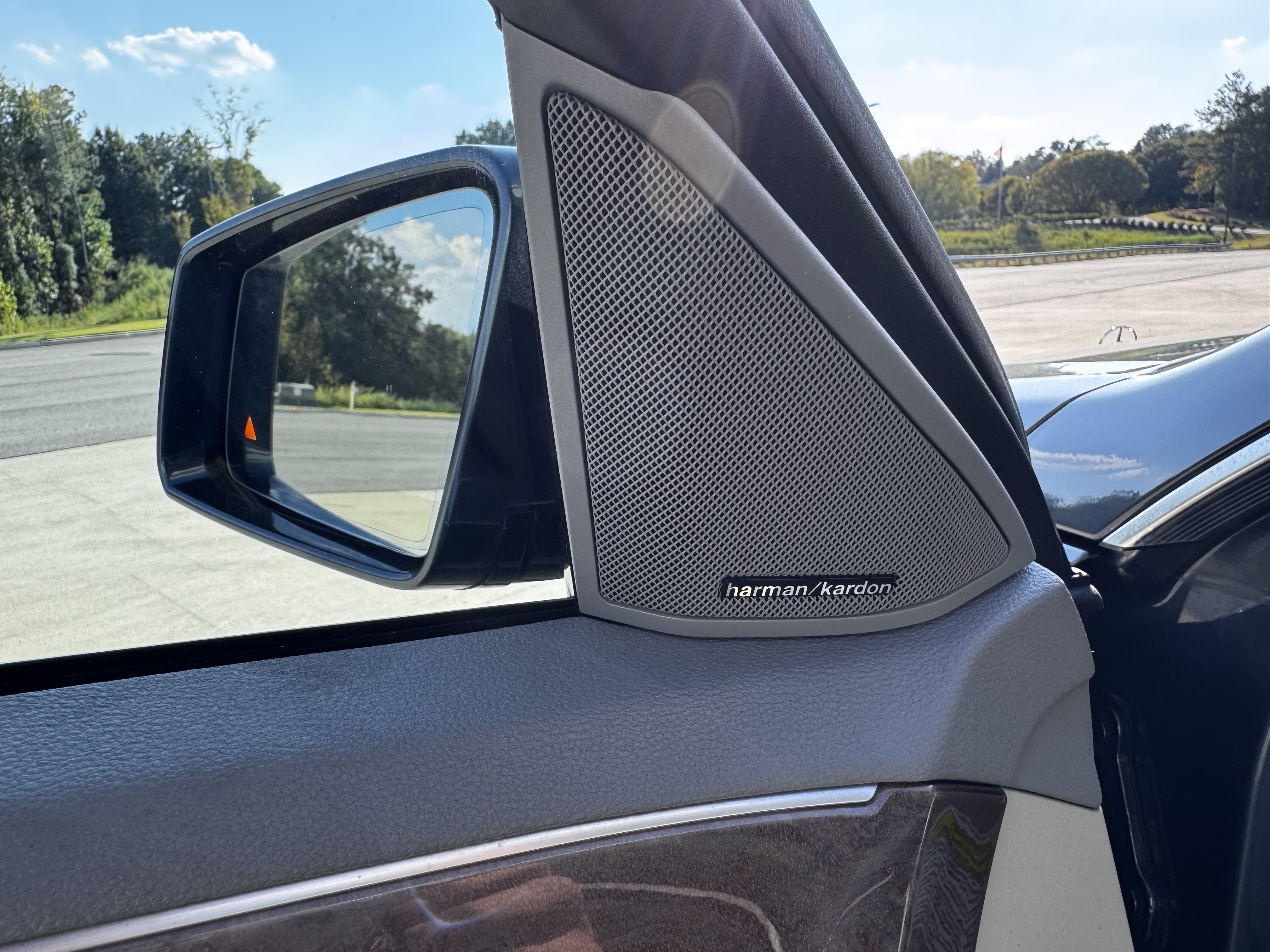 Used 2013 Mercedes-Benz E 350 Sedan image 10