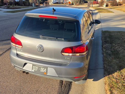 Used 2012 Volkswagen Golf TDI image 2