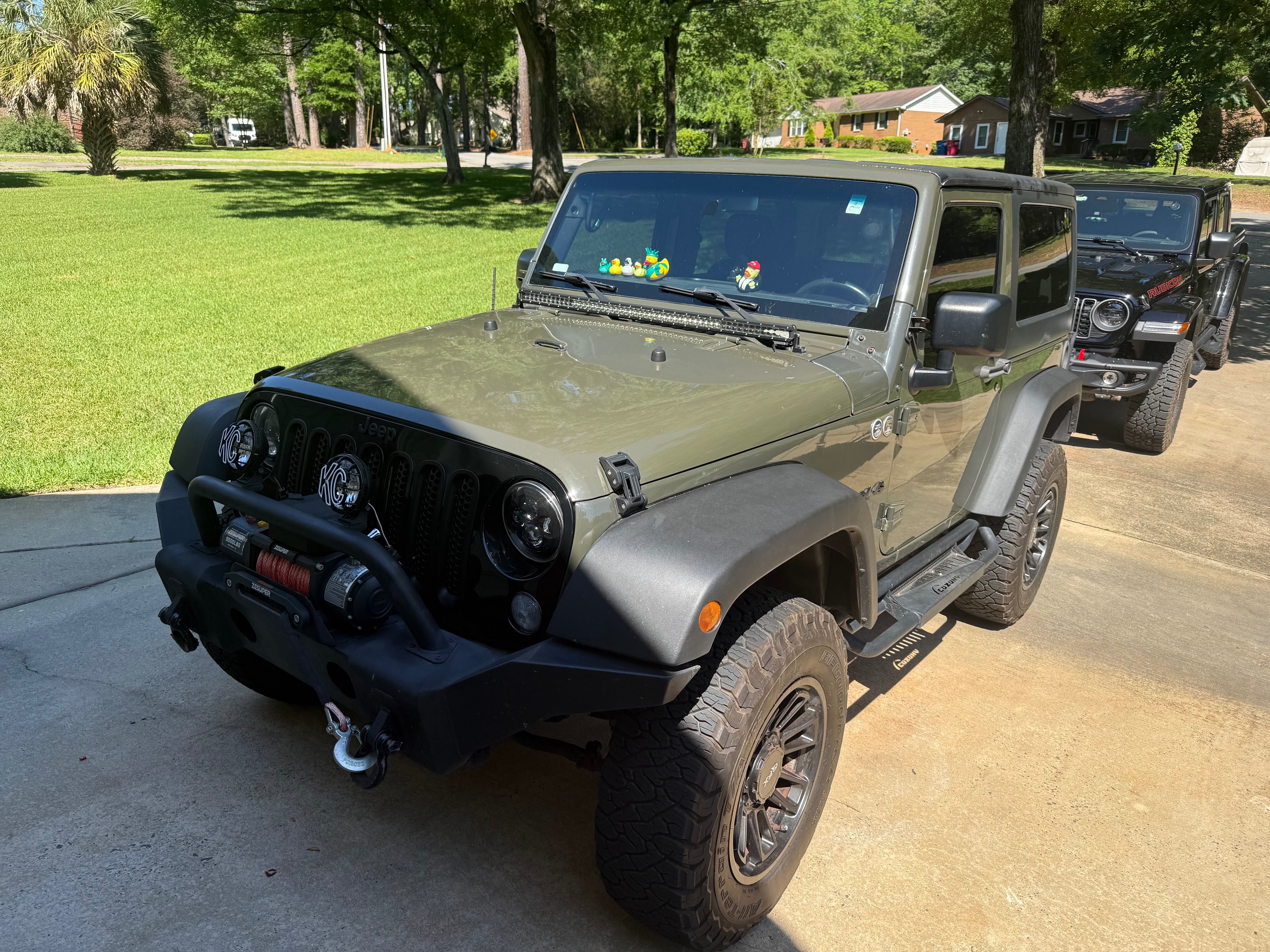 Used 2015 Jeep Wrangler Sport AWD/4WD image 8