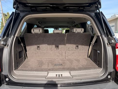 Used 2018 Ford Expedition XLT w/ Equipment Group 201A RWD image 27