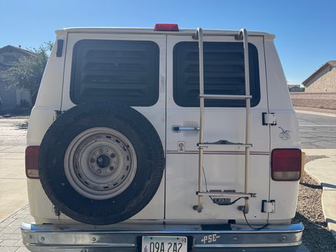 Used 1995 GMC G2500 Vandura image 4