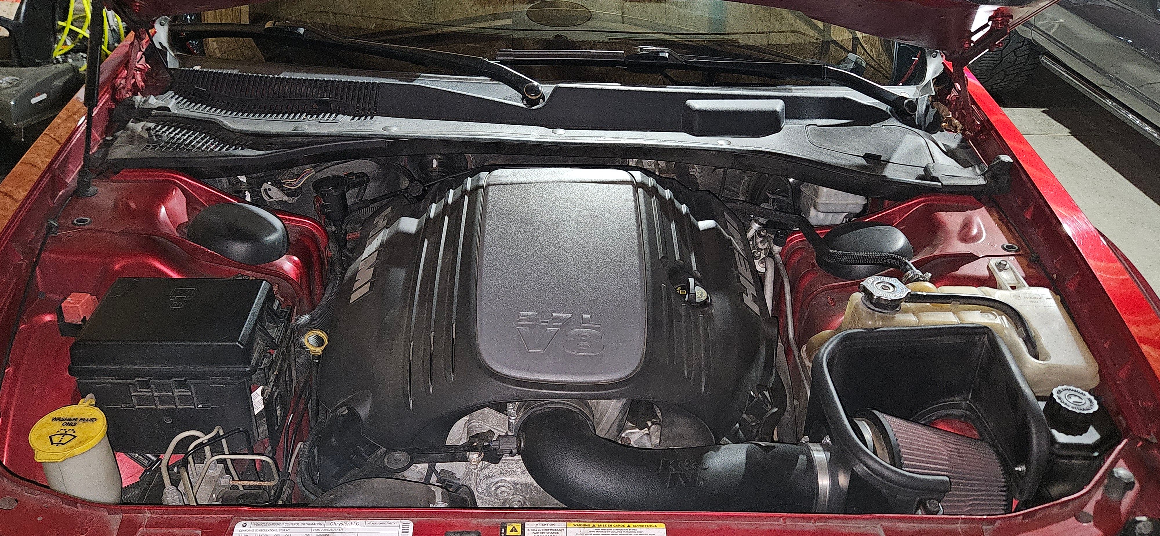 Used 2009 Chrysler 300 C RWD image 17