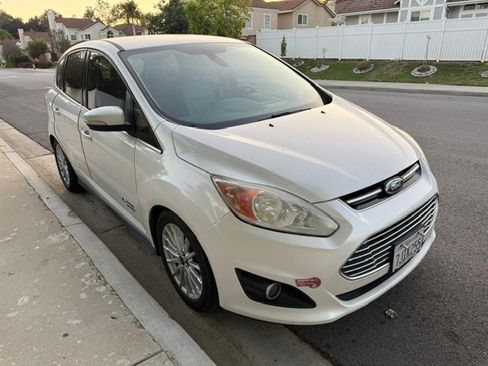 Used 2014 Ford C-MAX Energi SEL w/ Equipment Group 302A image 4
