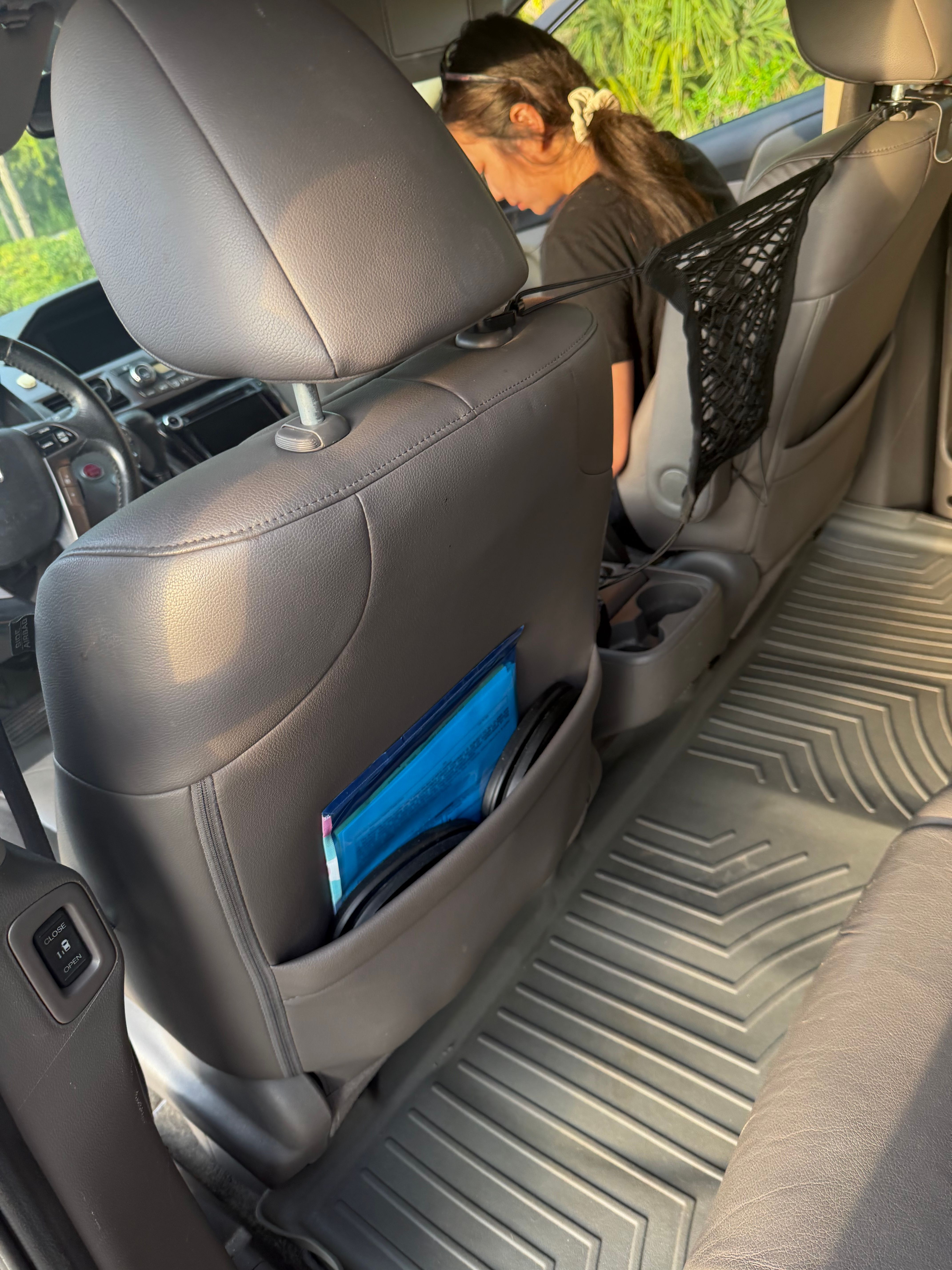 Used 2014 Honda Odyssey Touring Elite image 20