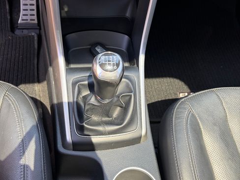 Used 2014 Hyundai Elantra GT w/ Option Group 03 FWD image 14