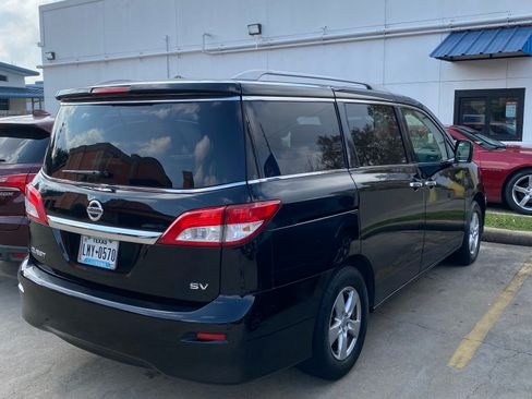 Used 2017 Nissan Quest SV image 11