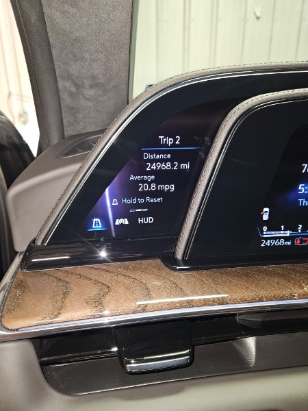 Used 2023 Cadillac Escalade Sport Platinum w/ LPO, ONYX Package AWD/4WD image 20
