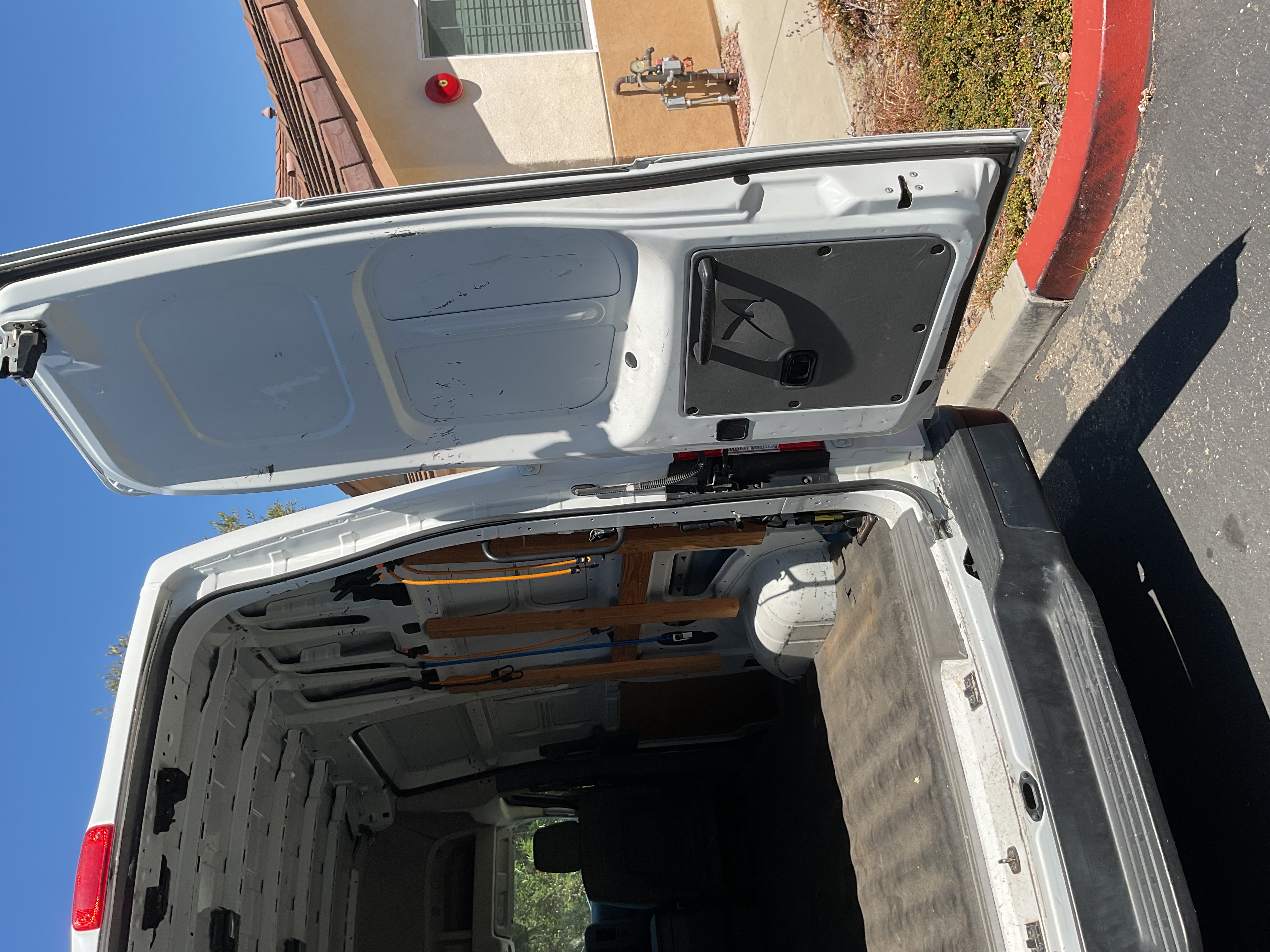 Used 2012 Nissan NV 2500 S w/ Side Curtain Airbag Pkg RWD image 21