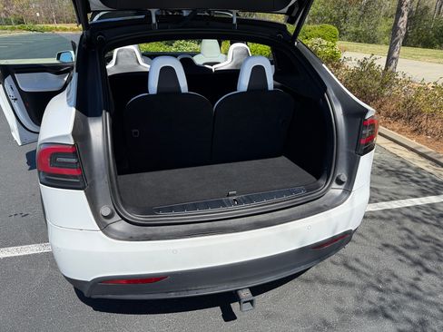 Used 2021 Tesla Model X Performance image 14