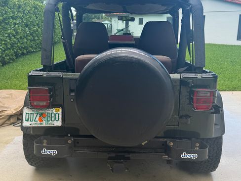 Used 1995 Jeep Wrangler Rio Grande AWD/4WD image 4