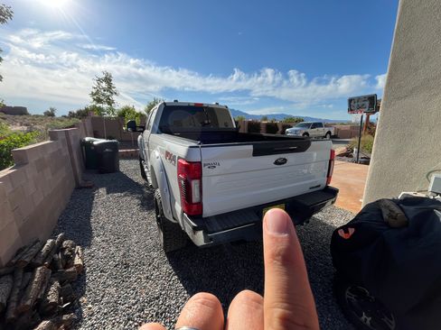 Used 2020 Ford F250 Lariat w/ Lariat Ultimate Package AWD/4WD image 2