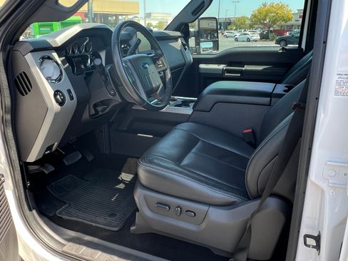 Used 2015 Ford F350 Lariat w/ Lariat Ultimate Package AWD/4WD image 18