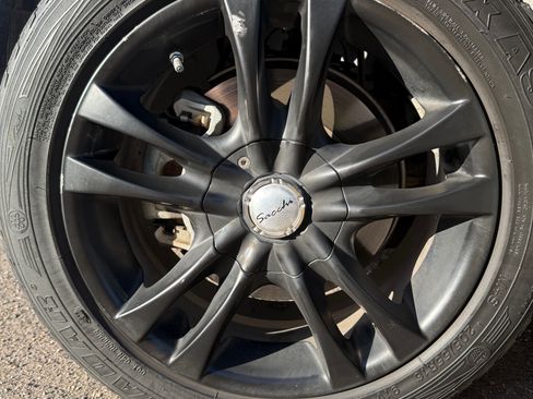 Used 2015 Nissan Sentra SV image 11