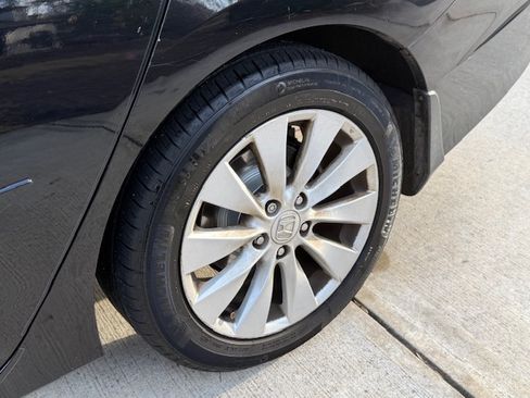 Used 2015 Honda Accord EX-L image 13