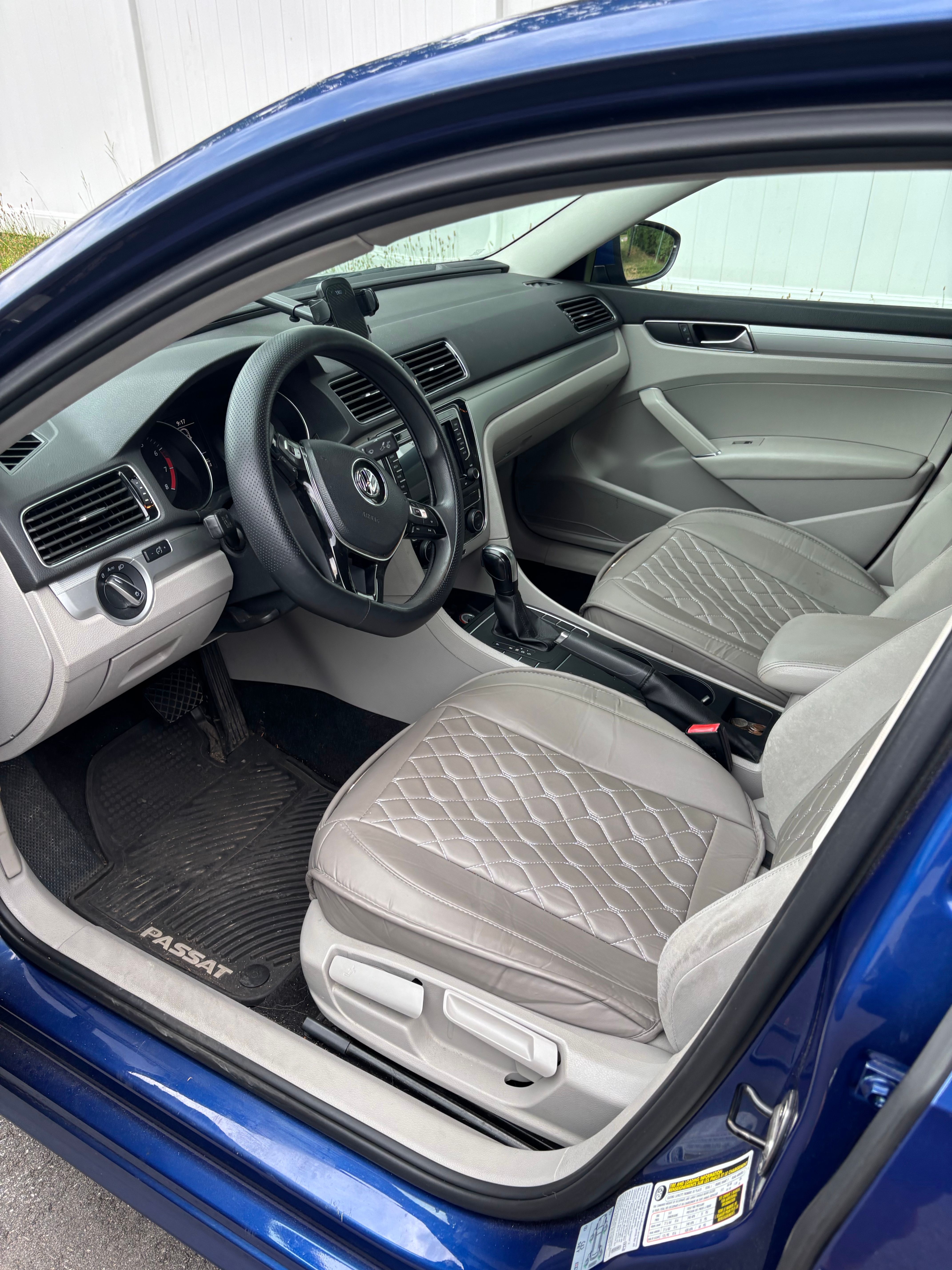 Used 2016 Volkswagen Passat 1.8T S FWD image 8