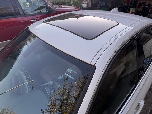 Used 2017 BMW 330i Sedan image 17