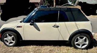 Used 2006 MINI Cooper Convertible FWD image 4