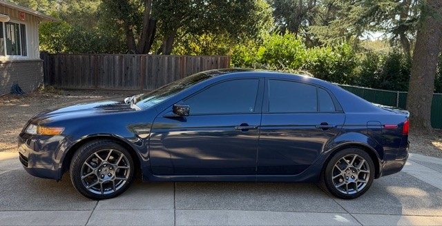 Used 2005 Acura TL FWD image 1