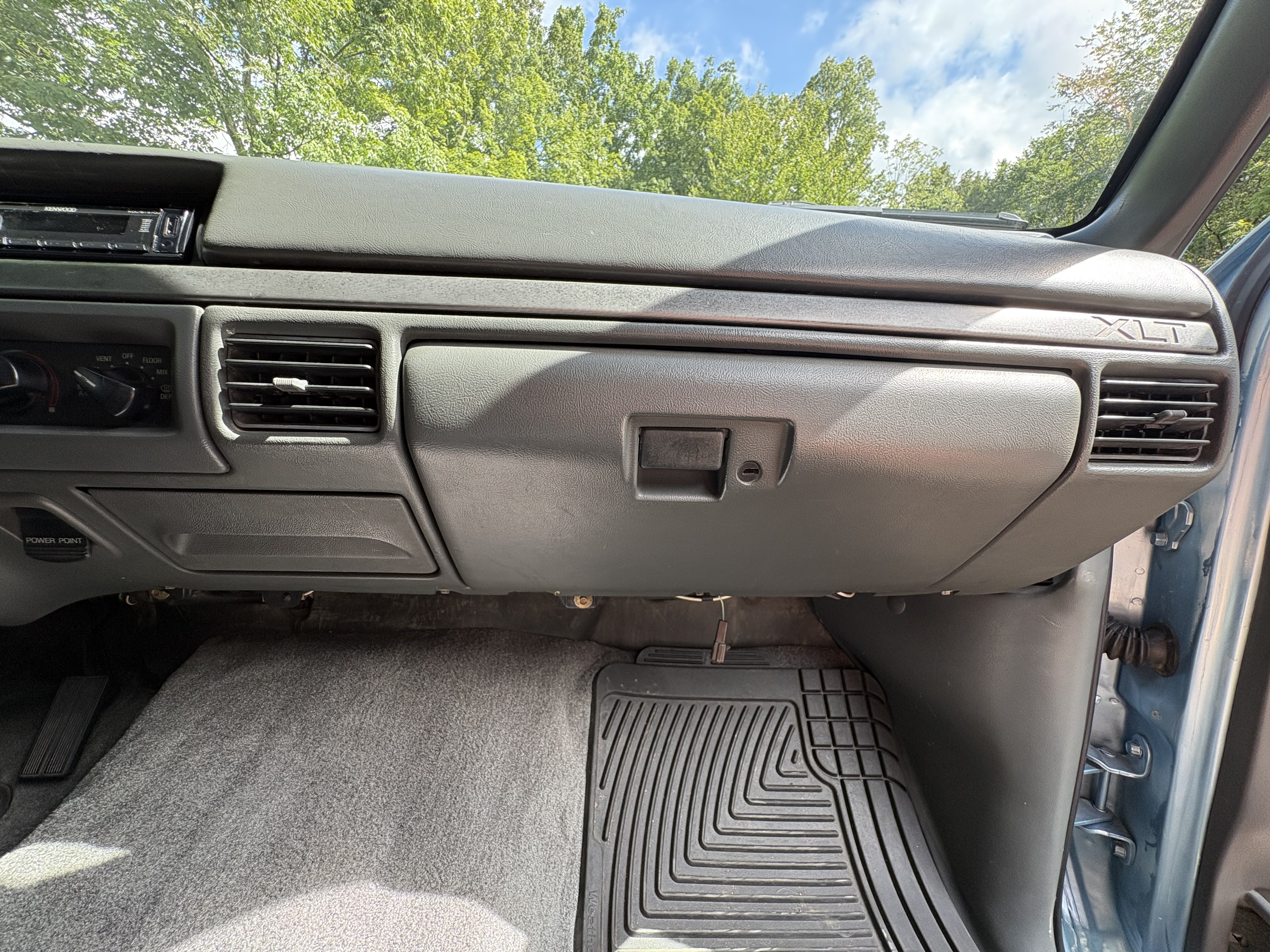 Used 1992 Ford Bronco AWD/4WD image 18