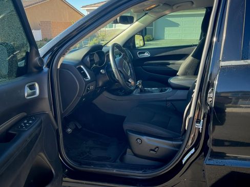 Used 2019 Dodge Durango SXT image 11