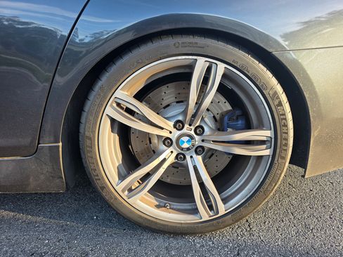 Used 2014 BMW M5 image 11