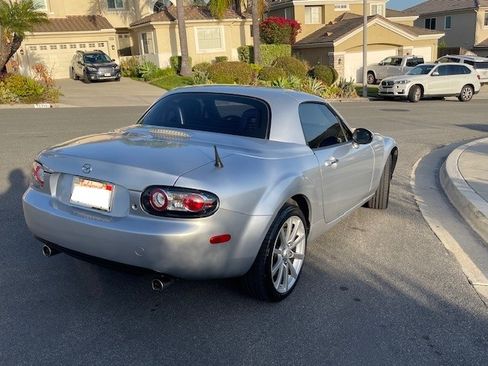 Used 2008 MAZDA MX-5 Miata Grand Touring w/ Suspension Pkg RWD image 6