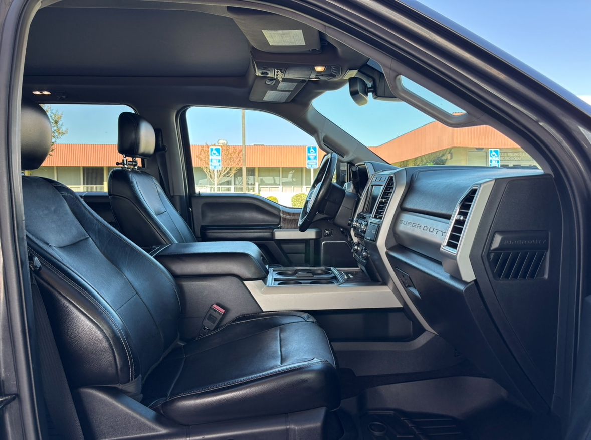 Used 2018 Ford F250 Lariat w/ Lariat Ultimate Package AWD/4WD image 20